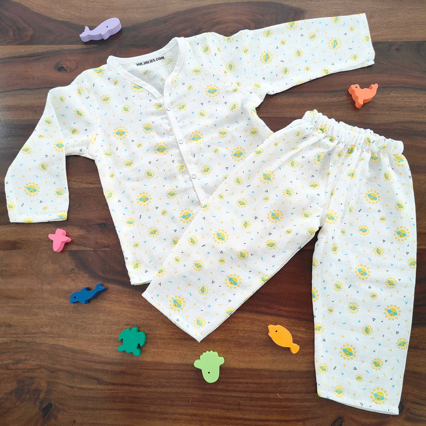 Soft Muslin Full Sleeve Jhabla with Pant (2 YRS)