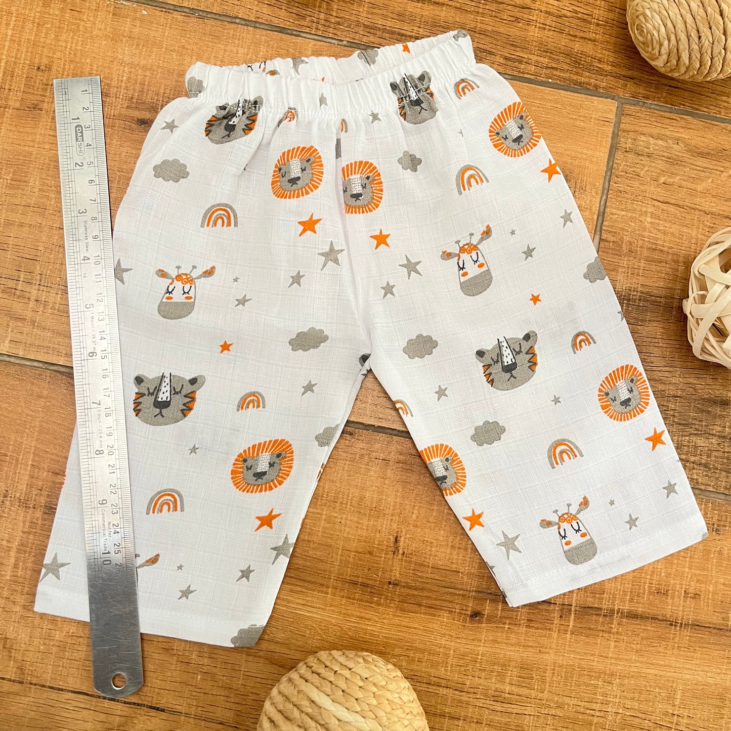 Soft Muslin Full Sleeve Jhabla with Pant (0-3M)