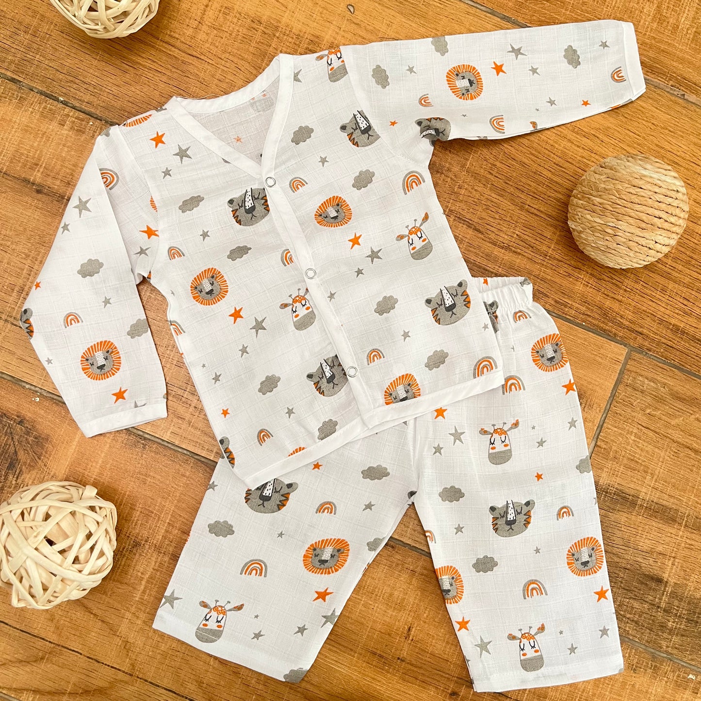 Soft Muslin Full Sleeve Jhabla with Pant (0-3M)