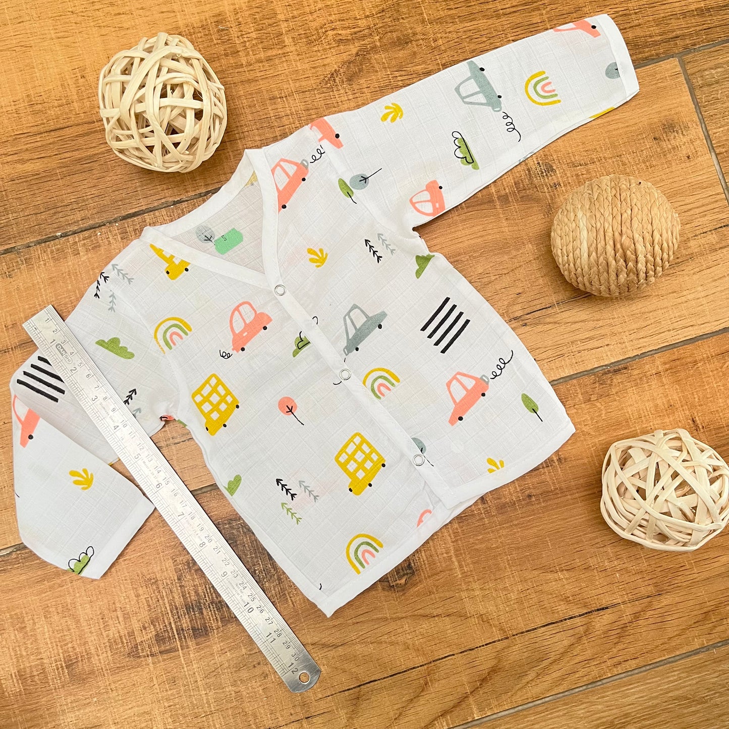 Soft Muslin Full Sleeve Jhabla with Pant (0-3M)